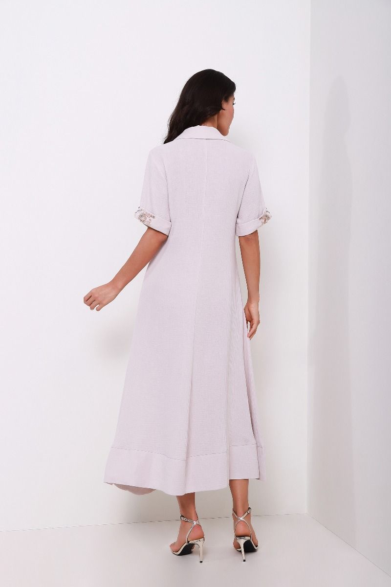 Collared embellished kaftan
