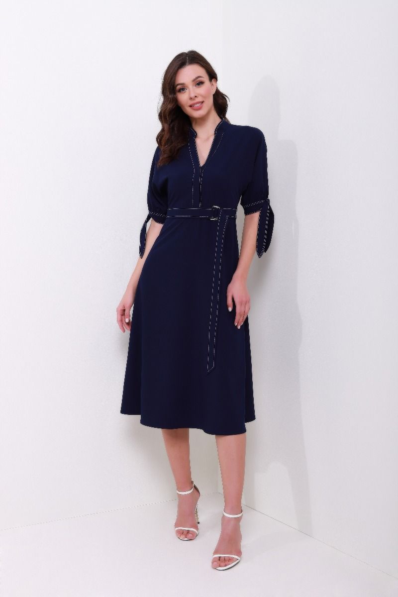 Adjustable belt dress