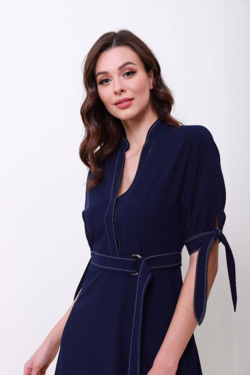 Adjustable belt dress
