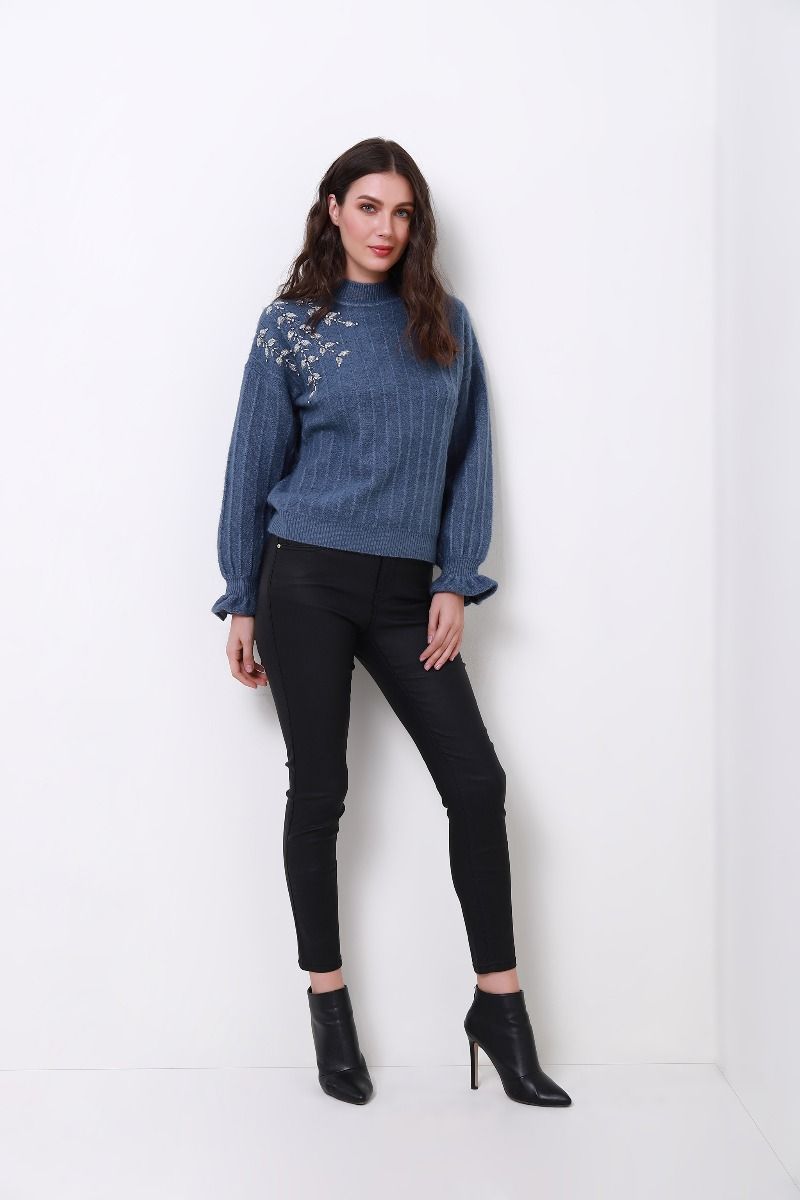 leaves embroidery sweater 