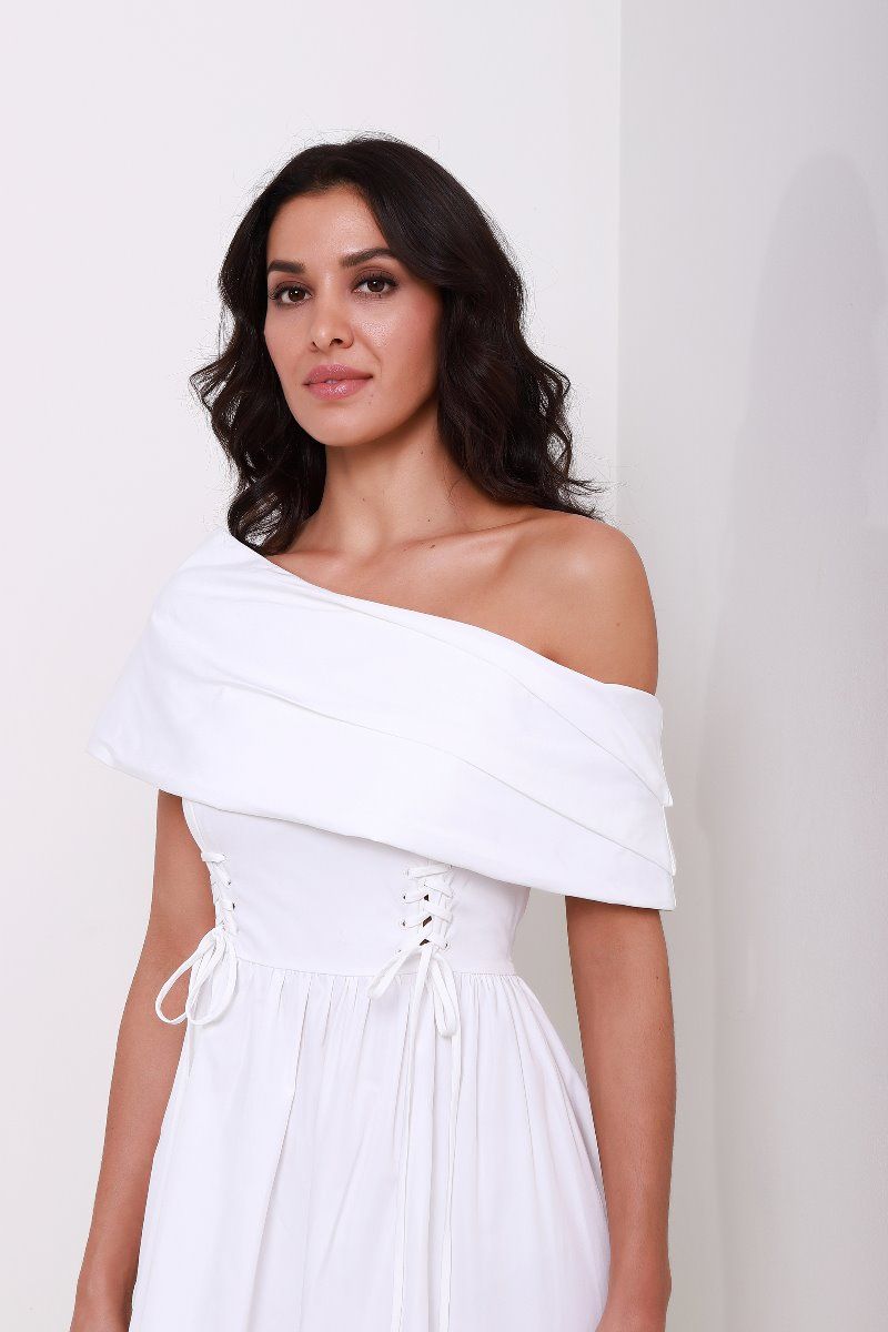 asymmetrical shoulder dress