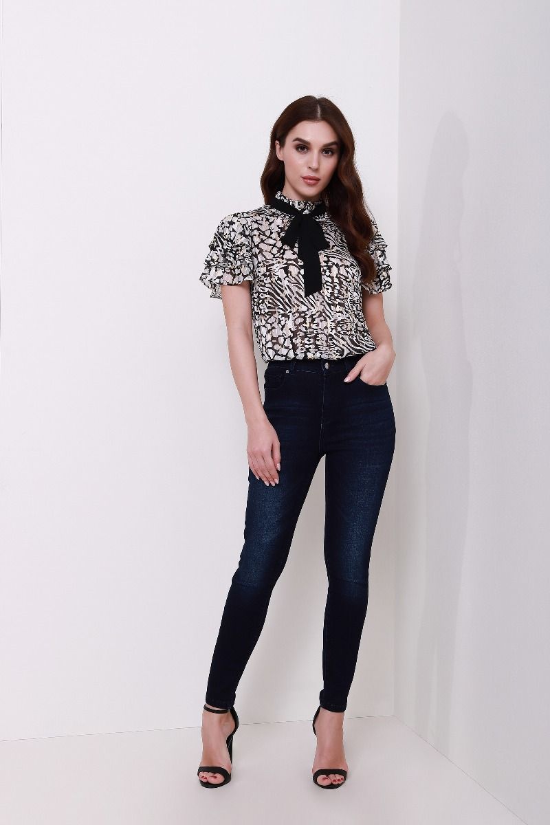 animal print top