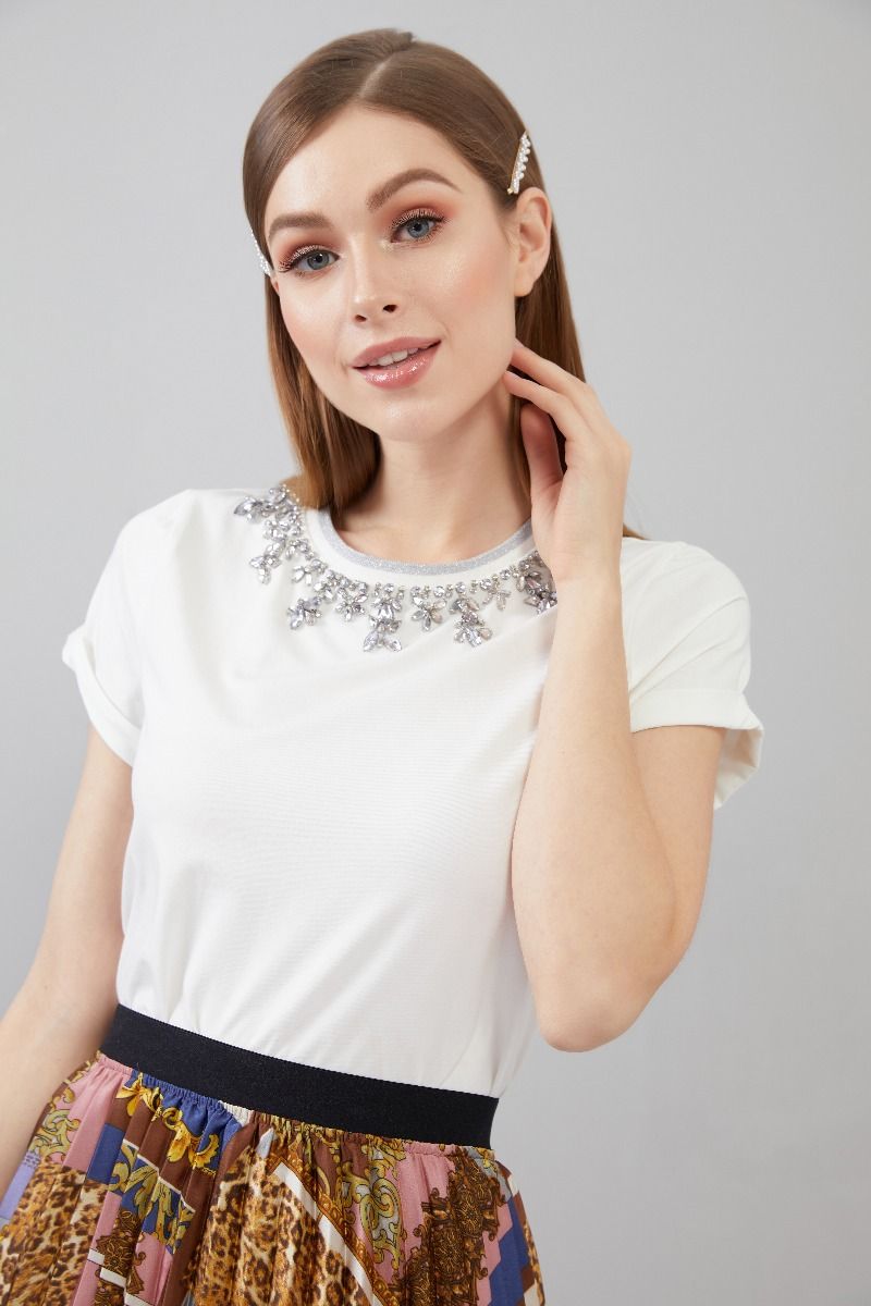 Embellished Collar T-Shirt