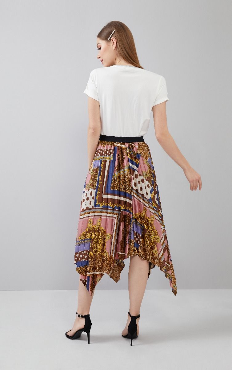 Embellished Collar T-Shirt