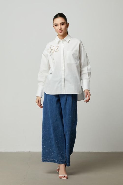 high-waist denim pants