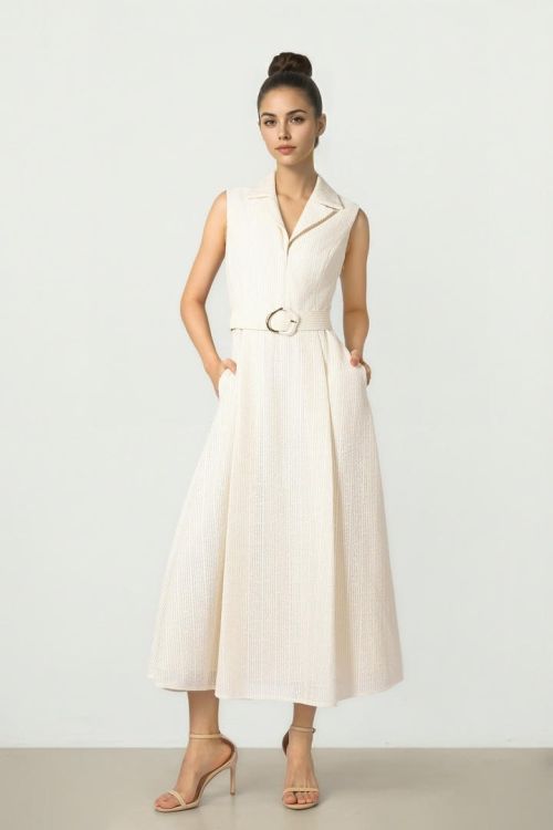 Lapelled Lace Dress