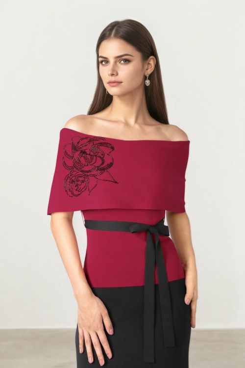 OFF SHOULDER BELTED TOP